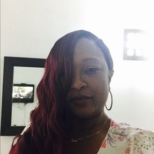 Meet your Posher, Tara